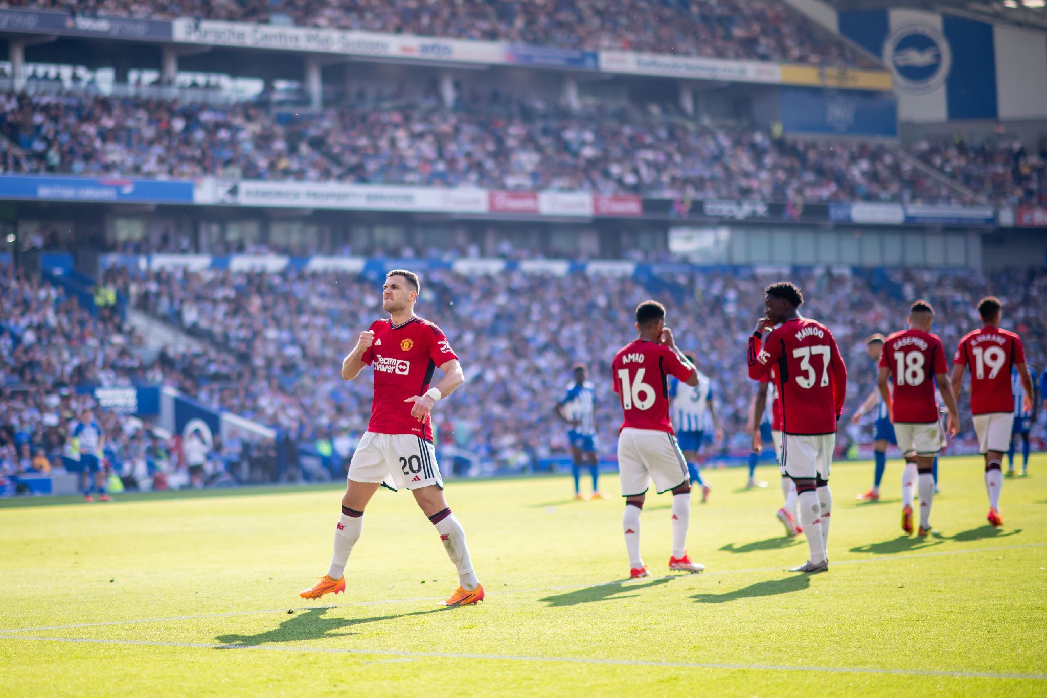 足球界一直 足球界一直